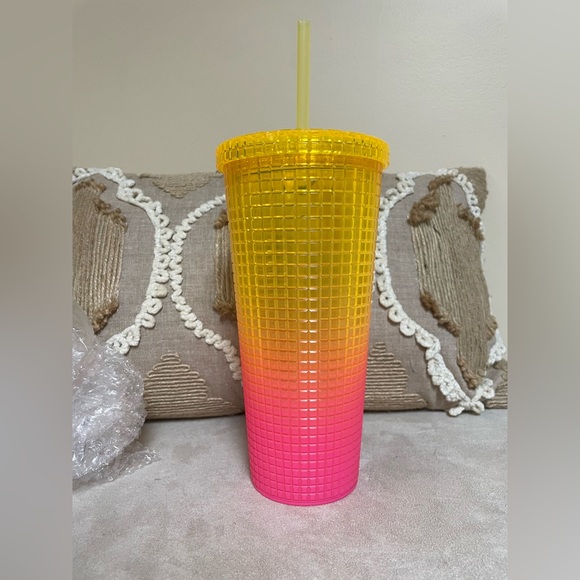 Two-Tone Yellow and Pink Square Cut Tumbler/Cup - Picture 3 of 5